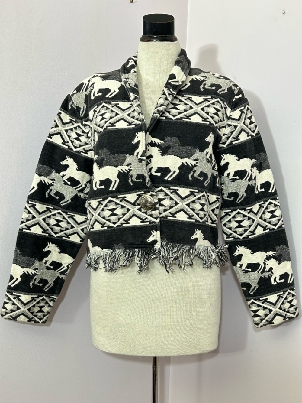 Black & White Horse-Pattern Cropped Fringe Blazer